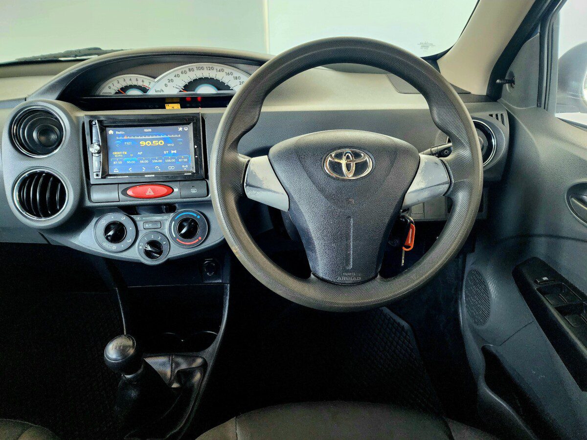 2013 Toyota Etios 1.5 XS 5-dr
