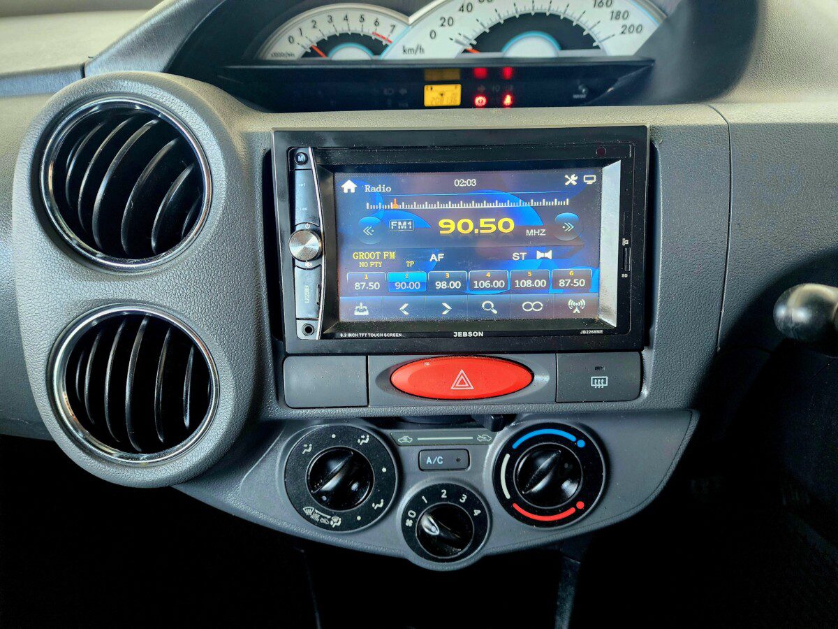 2013 Toyota Etios 1.5 XS 5-dr