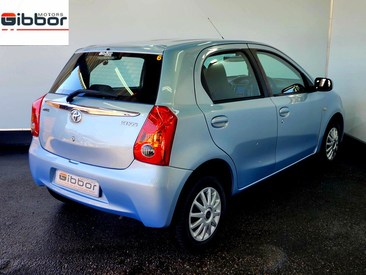 2013 Toyota Etios 1.5 XS 5-dr