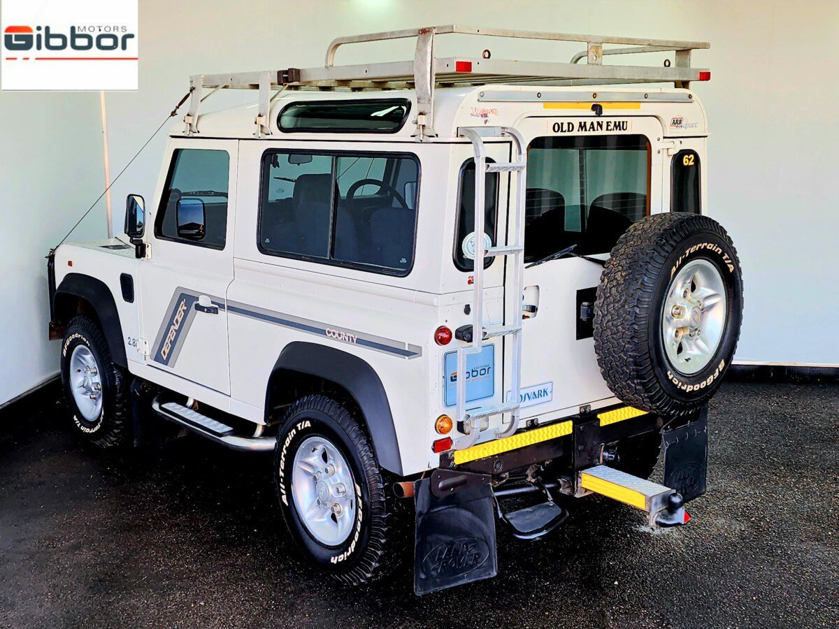 1999 Land Rover Defender 90 2.8i CSW