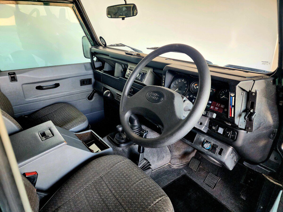 1998 Land Rover Defender 90 2.8i CSW