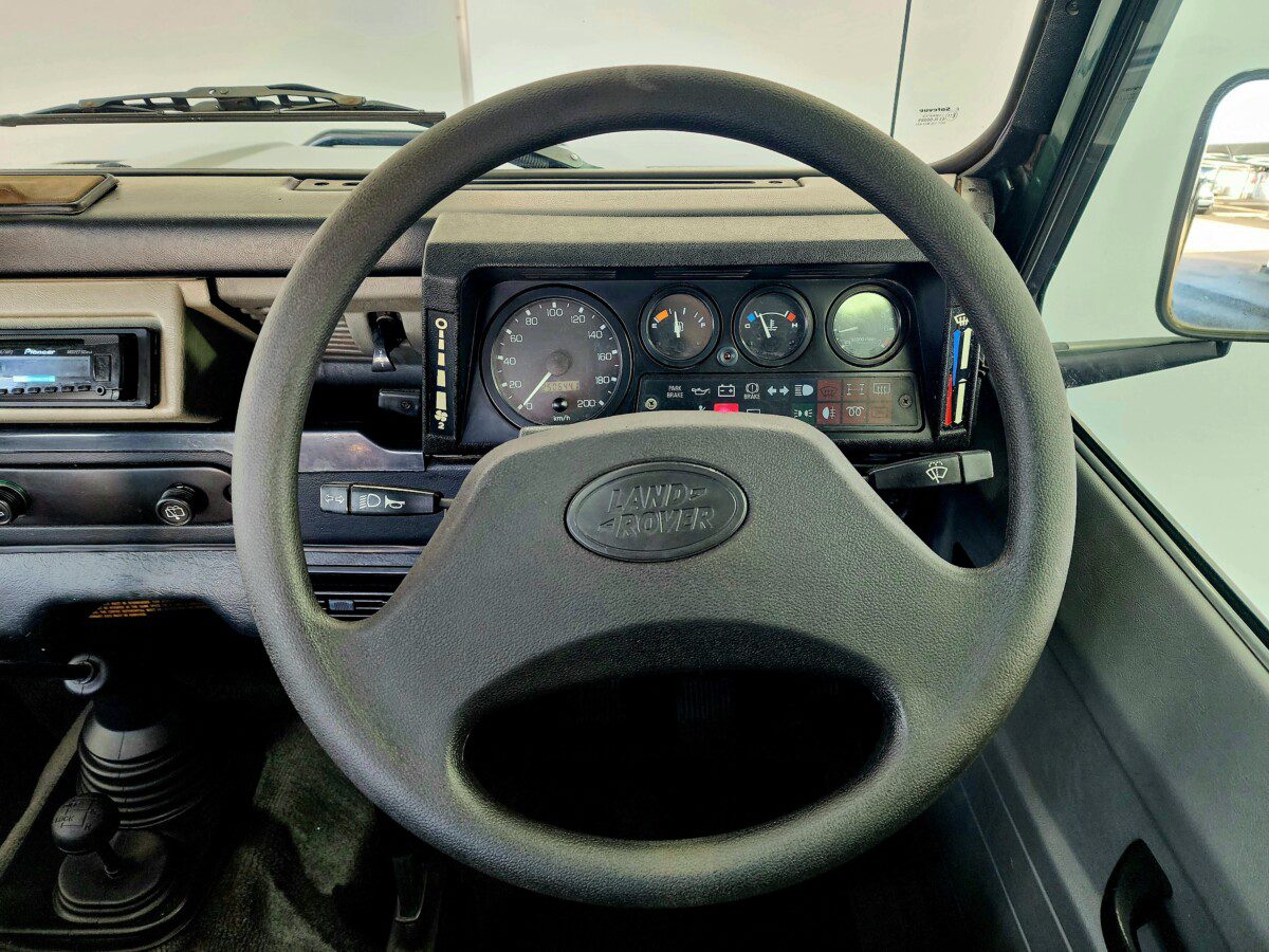 1998 Land Rover Defender 90 2.8i CSW
