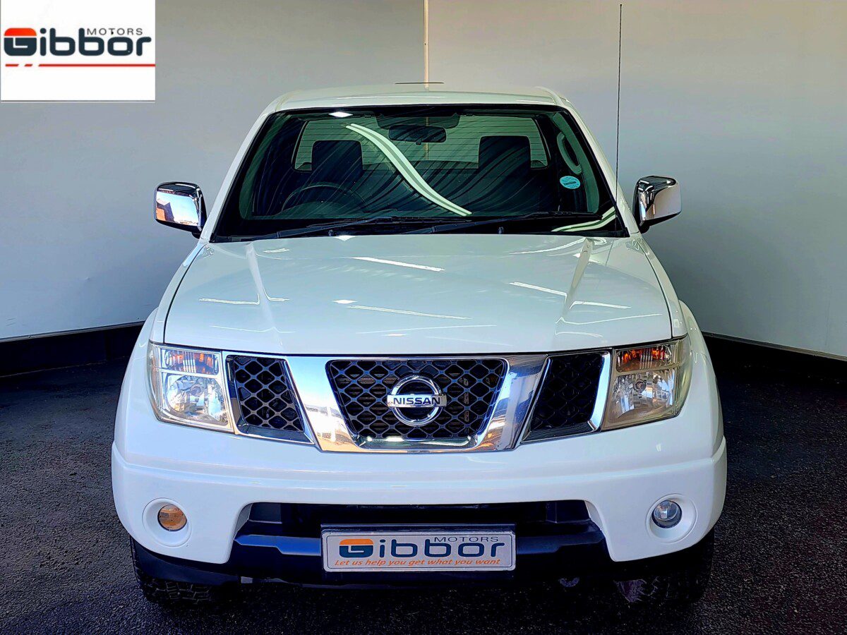 2013 Nissan Navara 2.5 dCi XE KingCab Single-Cab
