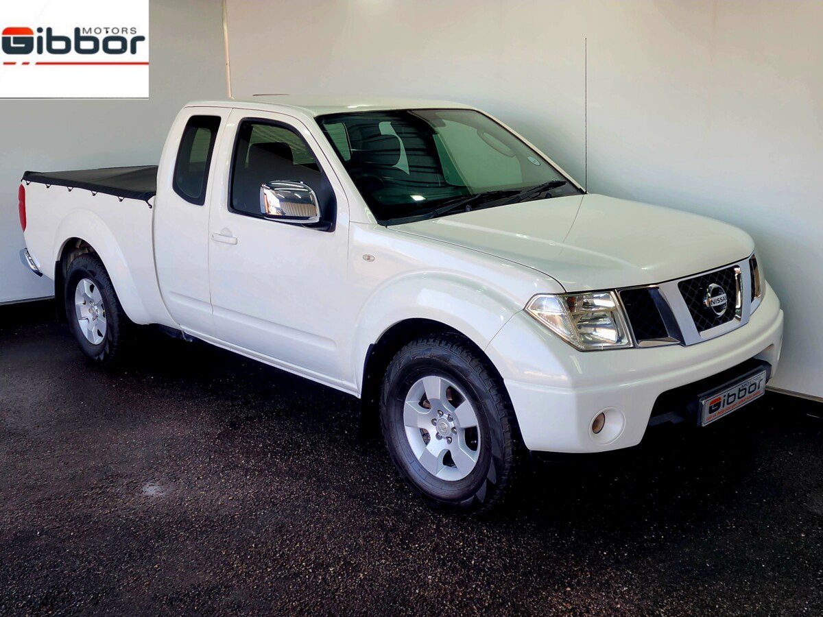 2013 Nissan Navara 2.5 dCi XE KingCab Single-Cab