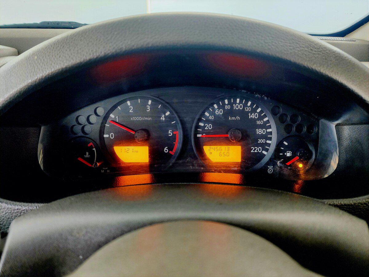 2013 Nissan Navara 2.5 dCi XE KingCab Single-Cab