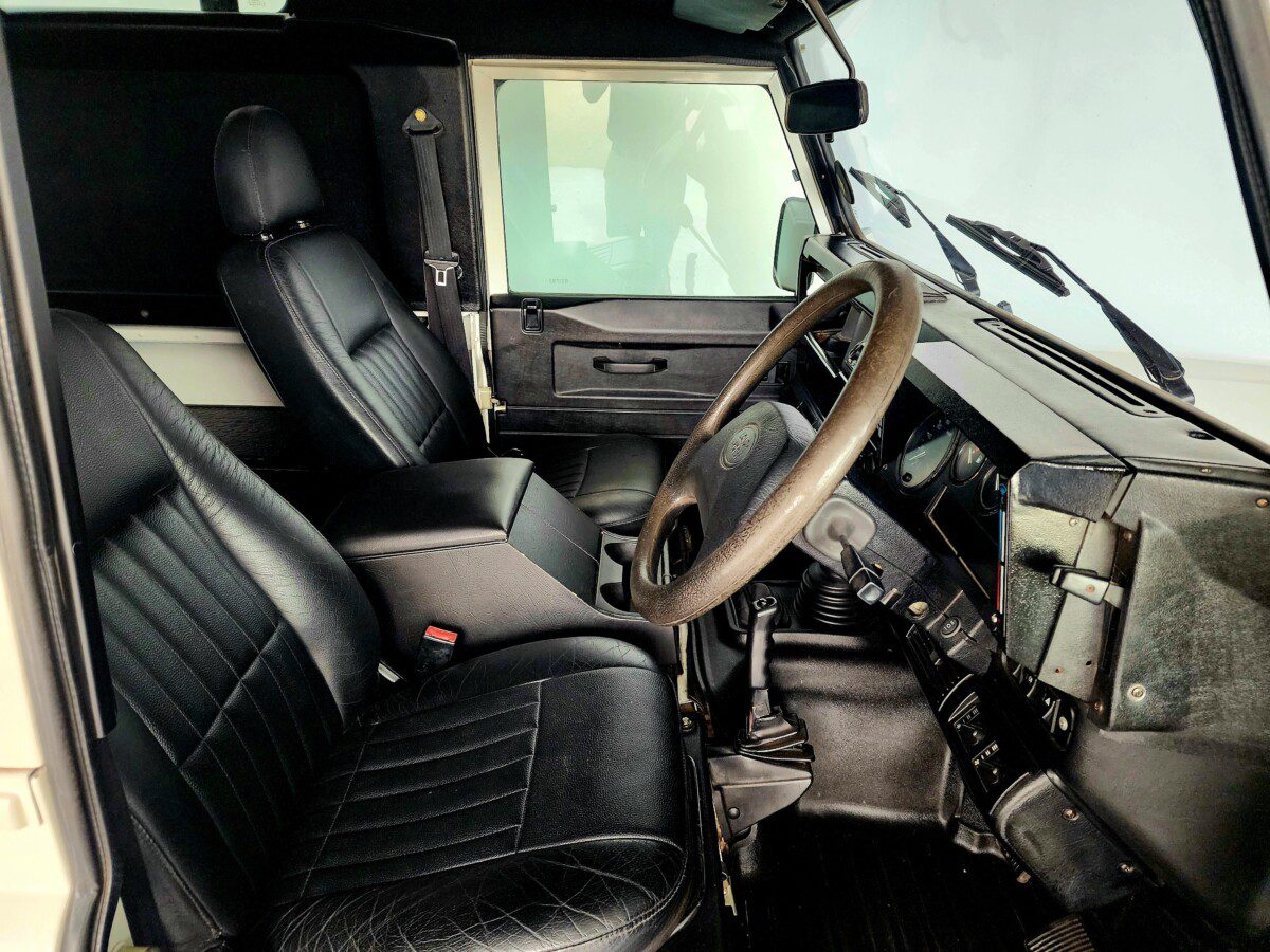 2000 Land Rover Defender 90 2.5 TD5 CSW