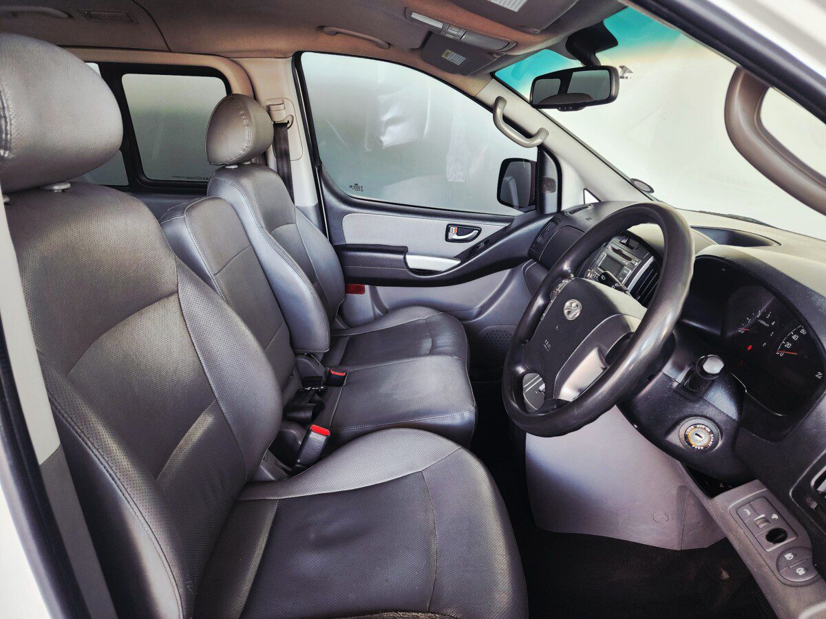 2015 Hyundai H-1 2.5 CRDi VGT Wagon Auto