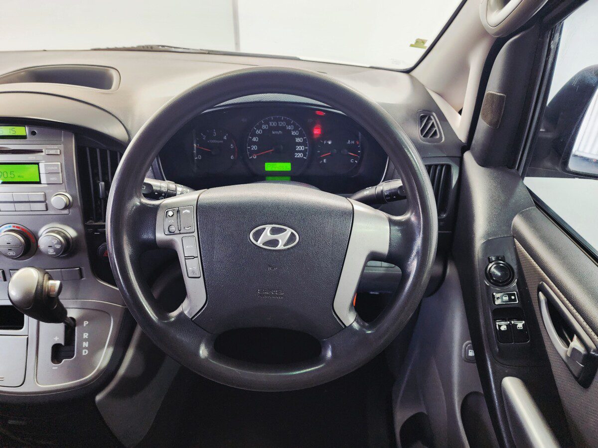 2015 Hyundai H-1 2.5 CRDi VGT Wagon Auto