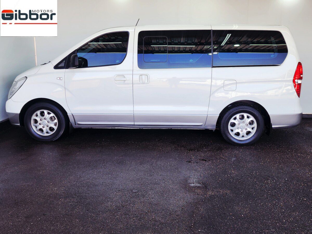 2015 Hyundai H-1 2.5 CRDi VGT Wagon Auto